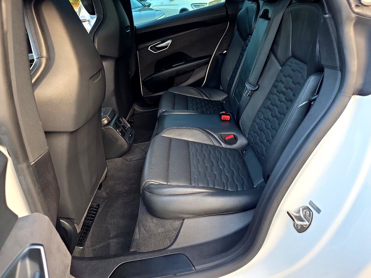 Used 2022 Audi e-tron GT Premium Plus w/ Performance Package image 52