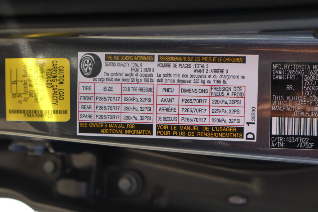 Used 2021 Toyota 4Runner SR5 AWD/4WD image 52