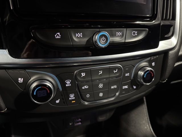Used 2022 Chevrolet Traverse Premier w/ LPO, Floor Liner Package image 17