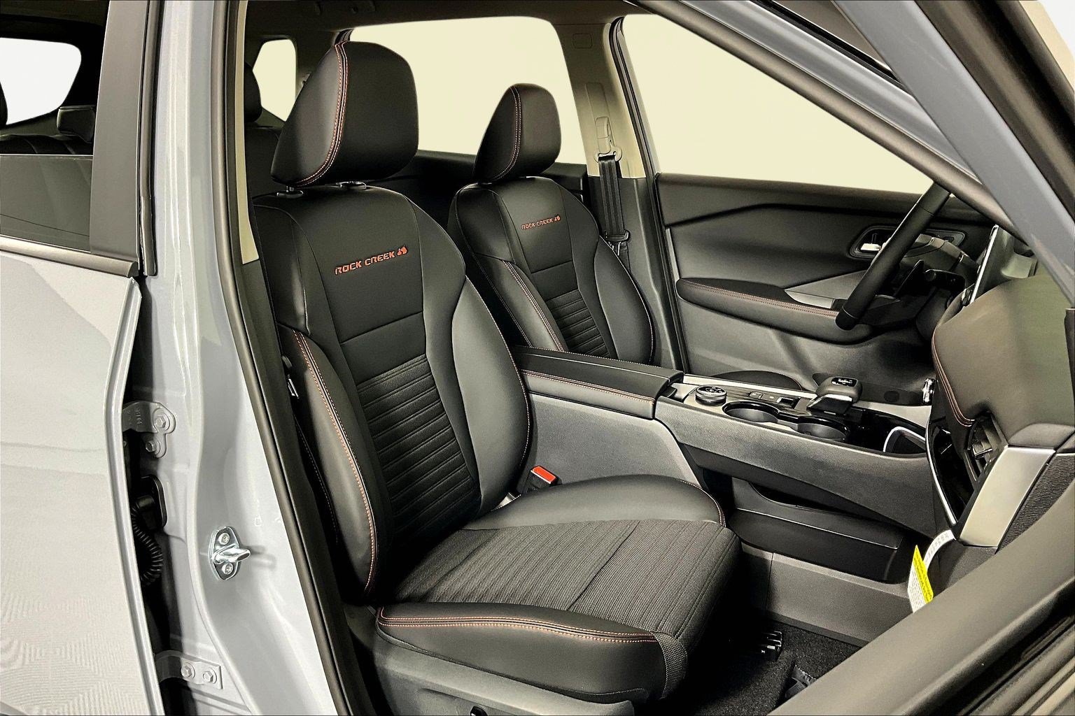 New 2026 Nissan Rogue SV w/ Rock Creek Premium Package AWD/4WD image 10