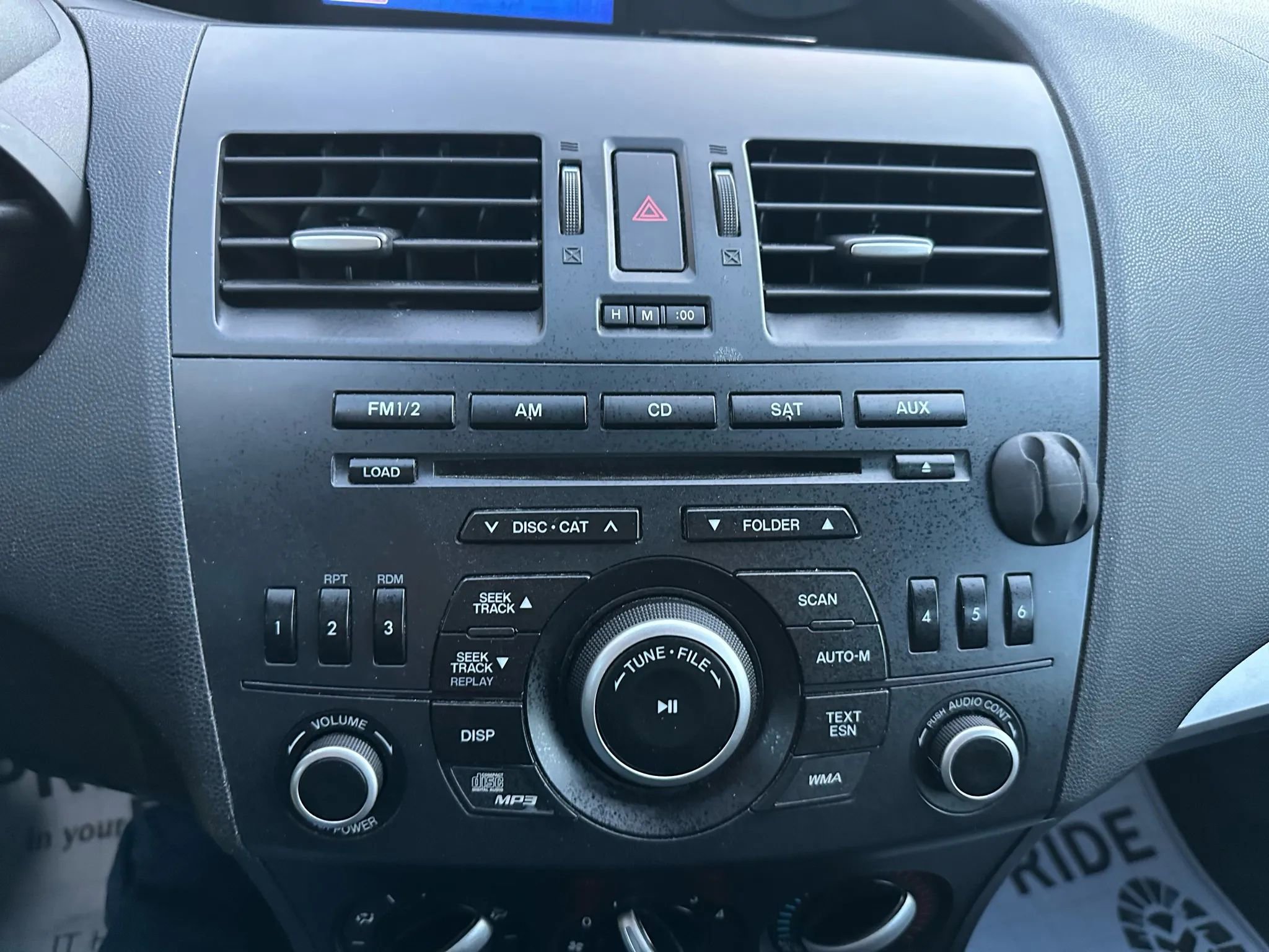 Used 2013 MAZDA MAZDA3 i SV image 15