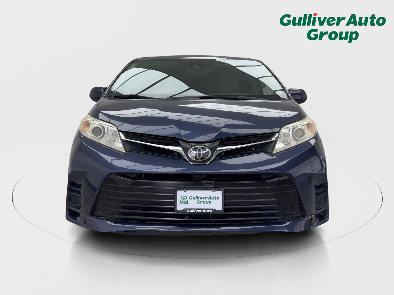 Used 2018 Toyota Sienna LE w/ Carpet Mat Package FWD image 14