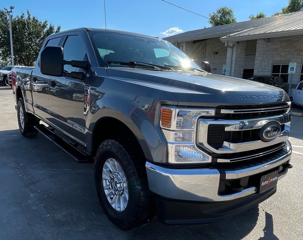 Used 2021 Ford F250 XL w/ STX Appearance Package image 3