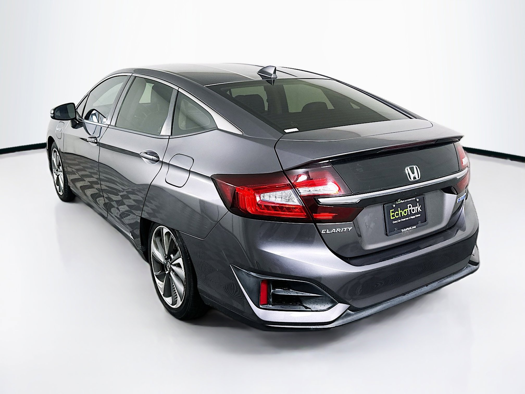 Used 2018 Honda Clarity Plug-In Hybrid image 5