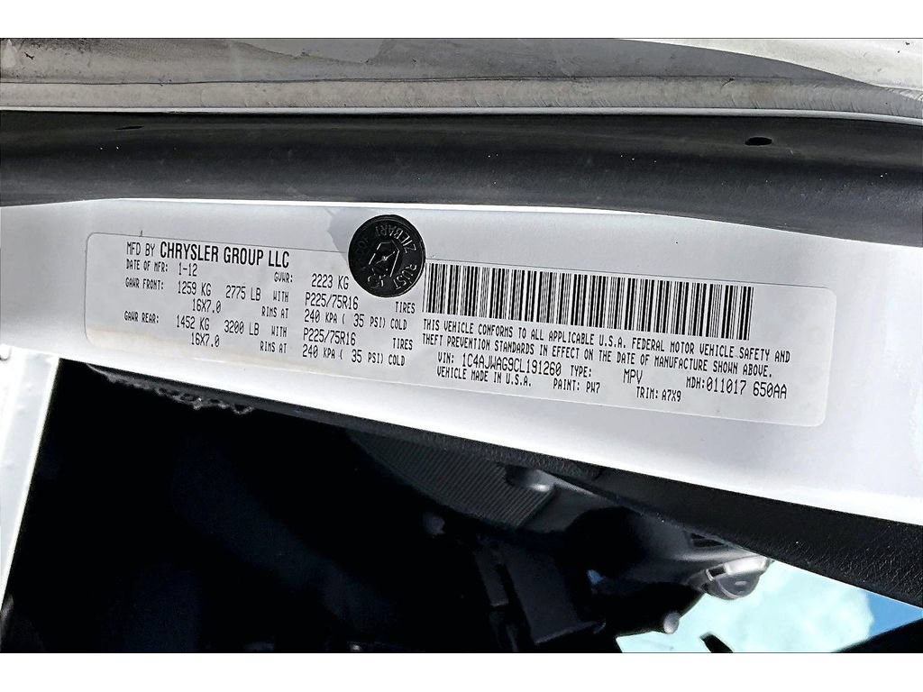 Used 2012 Jeep Wrangler Sport AWD/4WD image 36