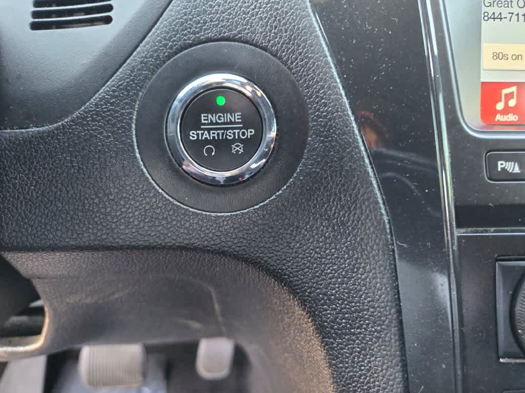 Used 2018 Ford Explorer XLT w/ Equipment Group 202A AWD/4WD image 7