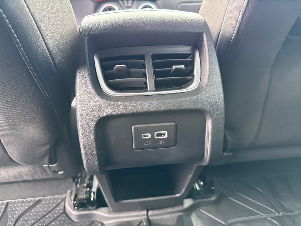 Used 2024 Chevrolet Blazer LT w/ Convenience Package image 32