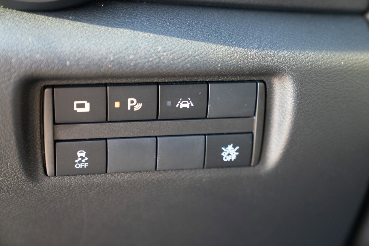 Used 2024 Nissan Versa S w/ S Plus Package FWD image 18