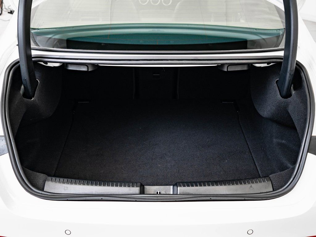 Certified 2025 Mercedes-Benz CLA 250 4MATIC image 18