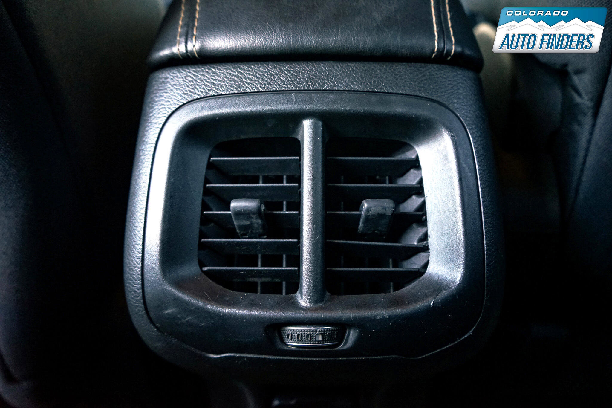 Used 2016 Jeep Cherokee Latitude w/ Cold Weather Group image 28