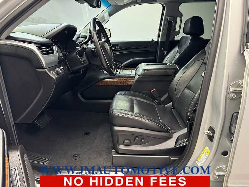 Used 2020 Chevrolet Suburban Premier image 13