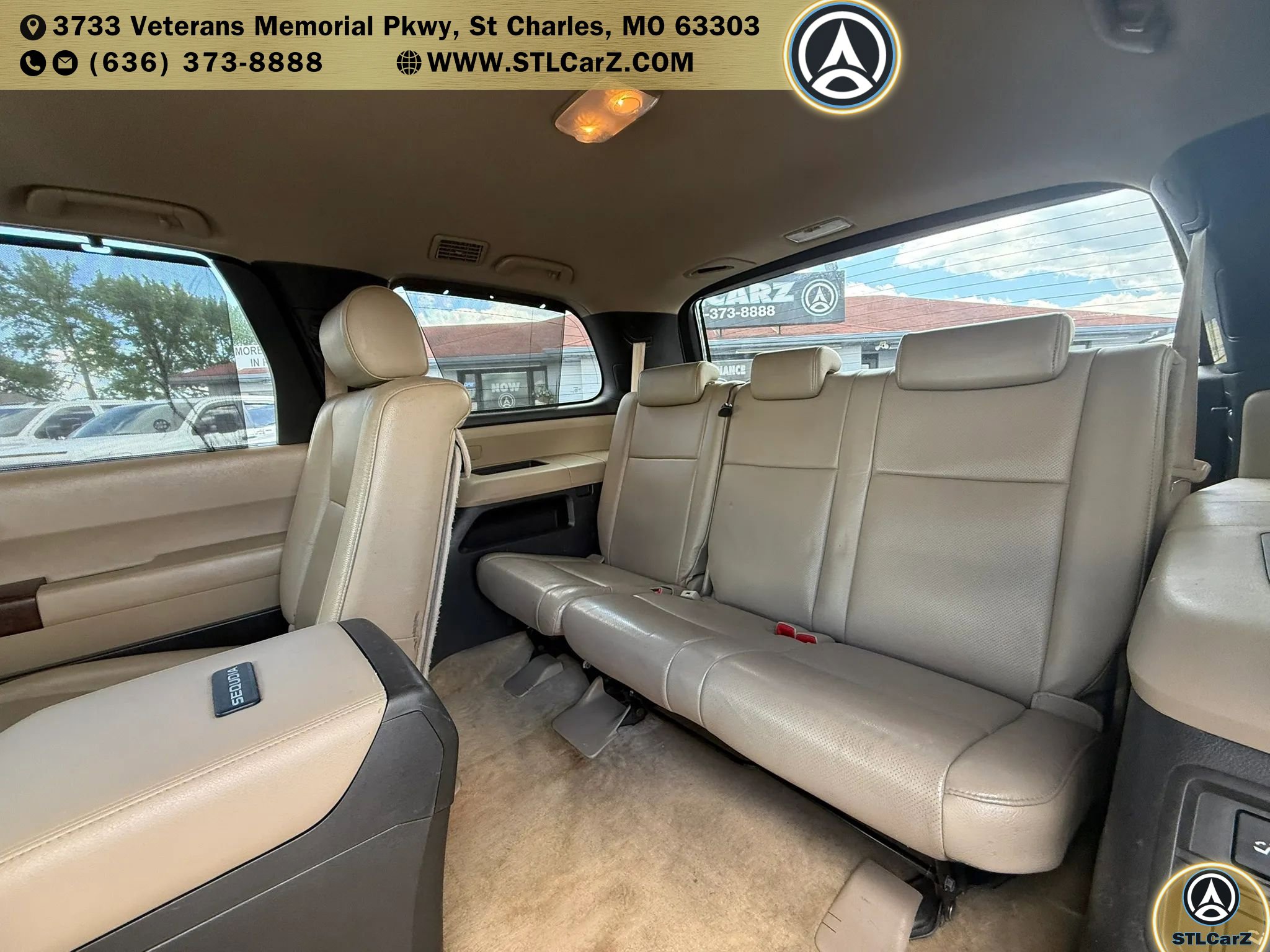 Used 2010 Toyota Sequoia Platinum RWD image 13