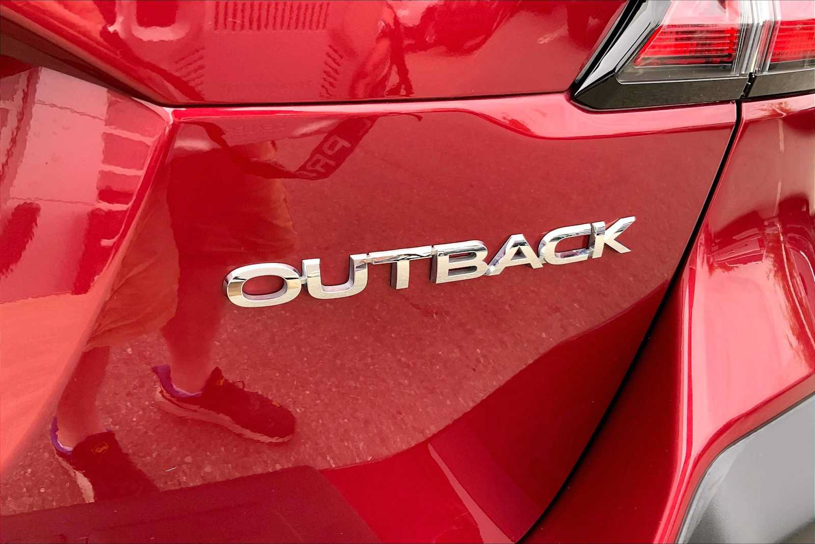 Certified 2024 Subaru Outback Limited AWD/4WD image 10