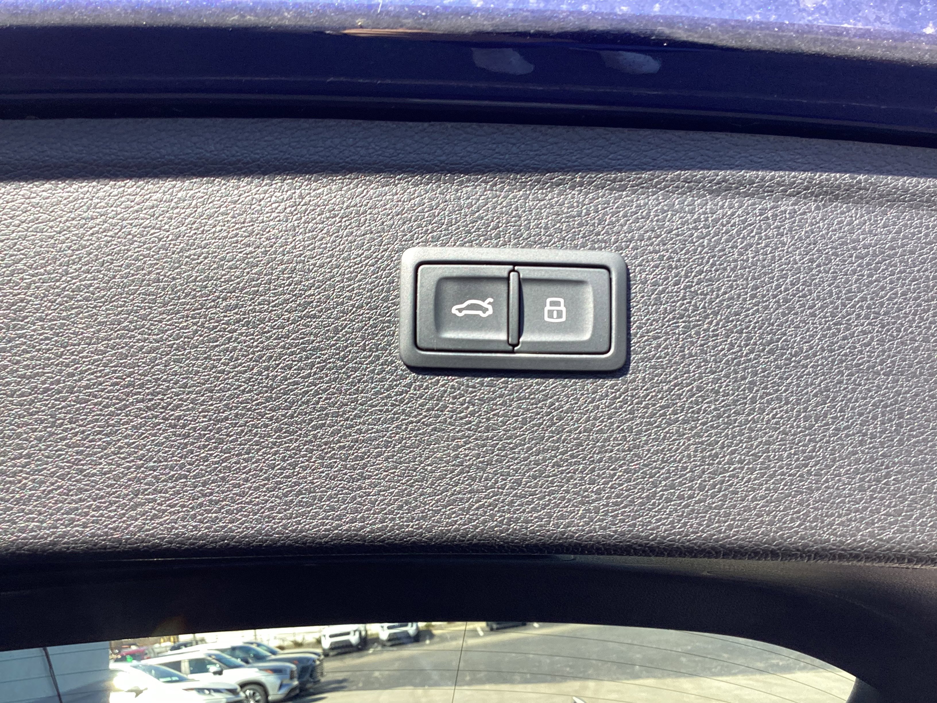 Used 2022 Audi Q5 2.0T Premium image 11