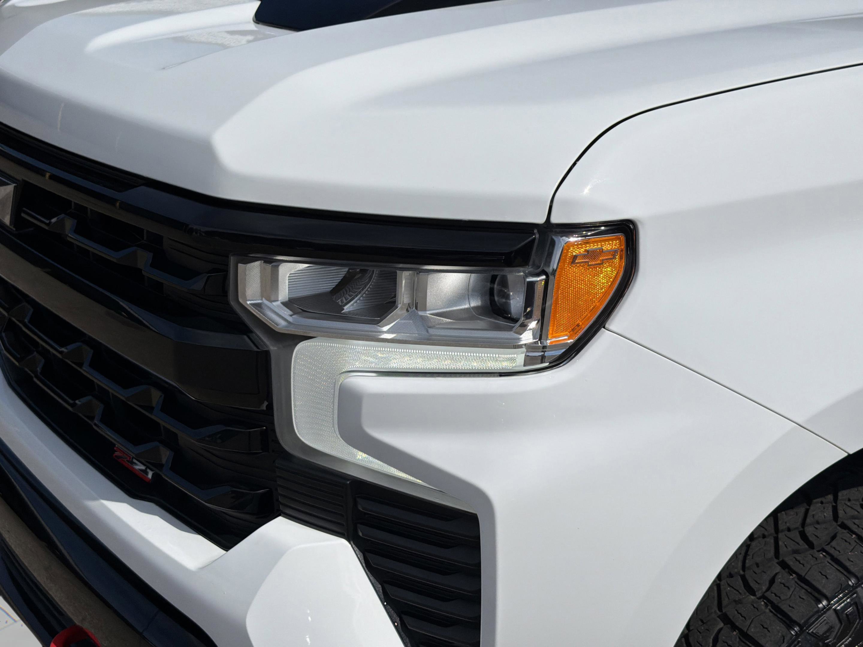 Used 2023 Chevrolet Silverado 1500 LT Trail Boss w/ Protection Package image 10