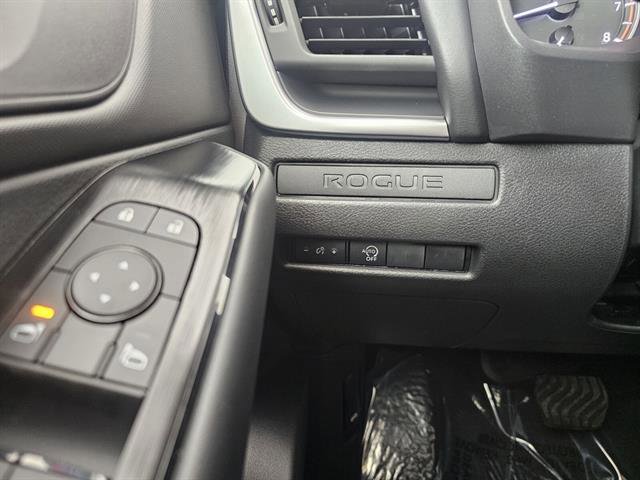 New 2026 Nissan Rogue S image 35