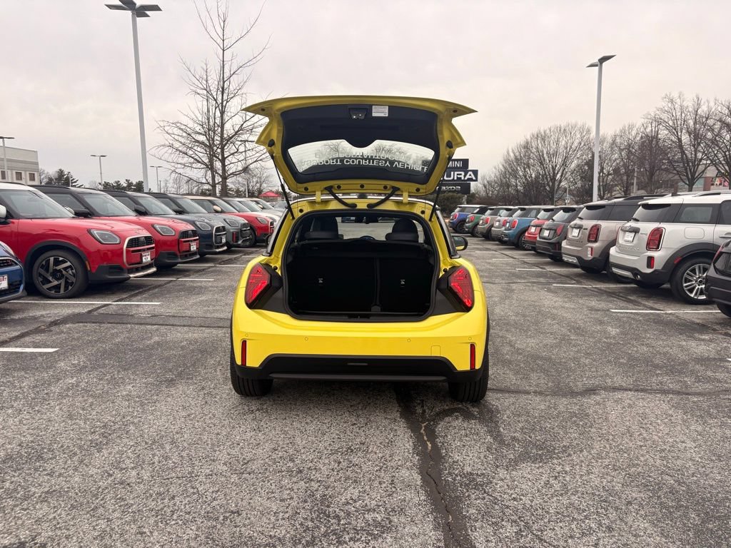 Certified 2026 MINI Cooper S FWD image 9