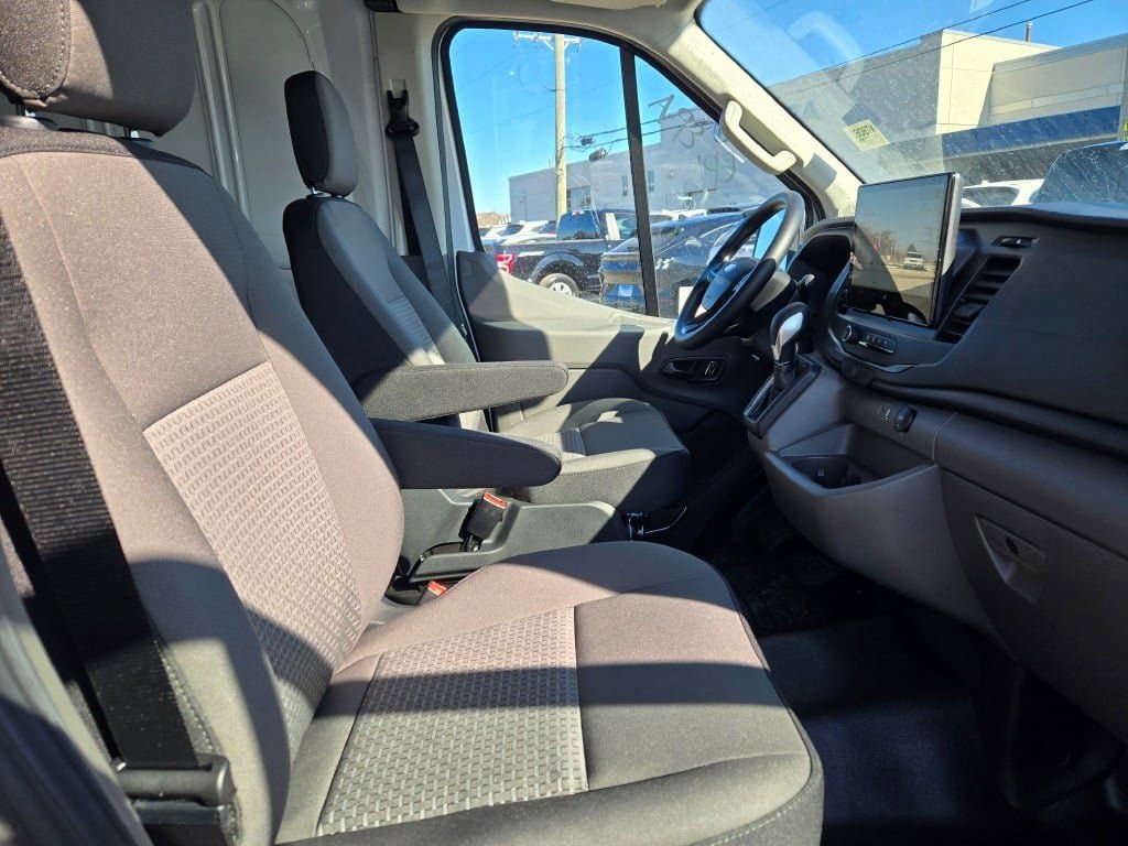 New 2026 Ford Transit 350 148 Medium Roof RWD image 5