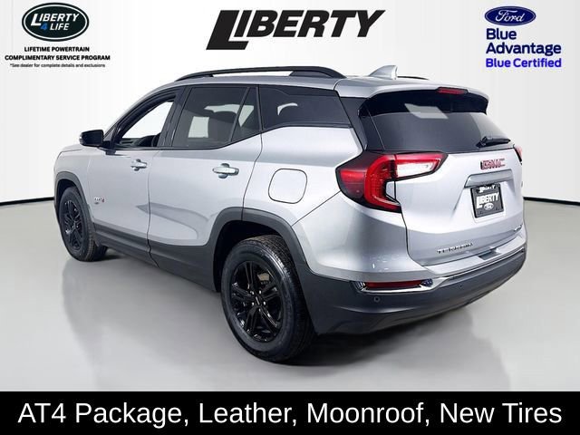 Used 2024 GMC Terrain AT4 image 5