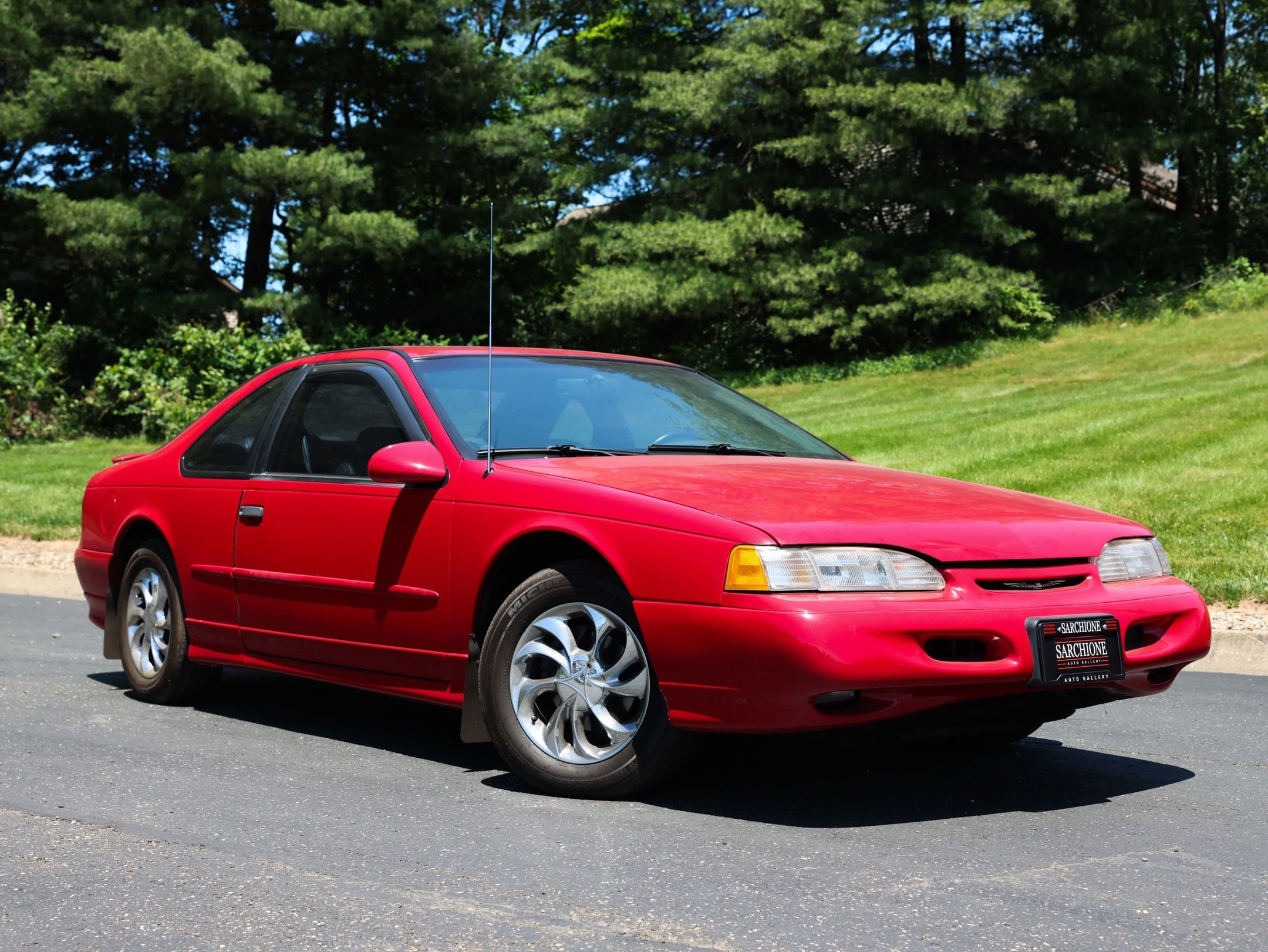 Used 1994 Ford Thunderbird Super RWD video 1