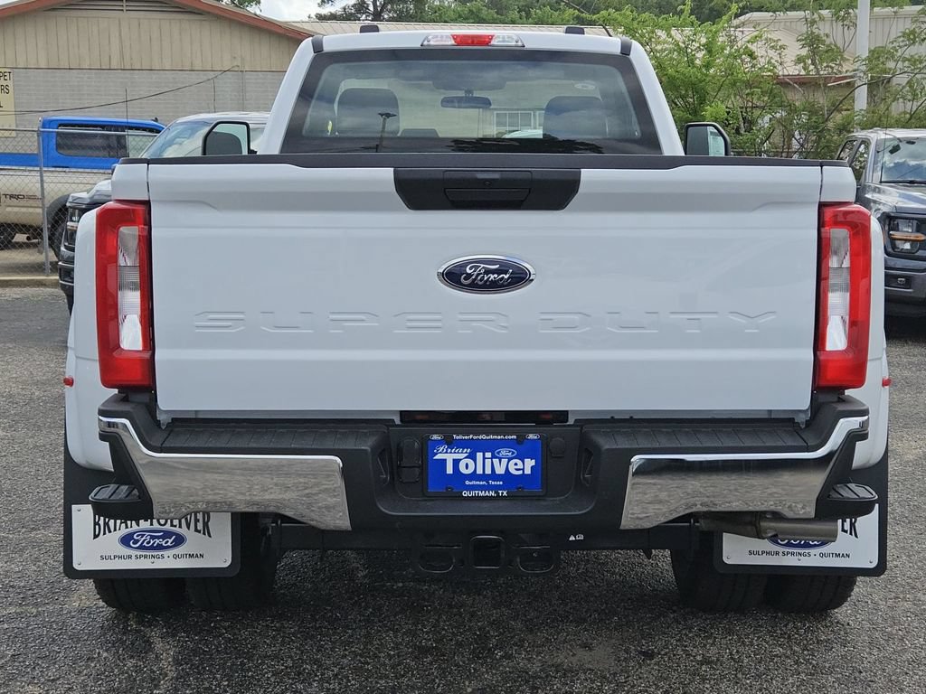 New 2026 Ford F350 XL w/ FX4 Off-Road Package AWD/4WD image 5