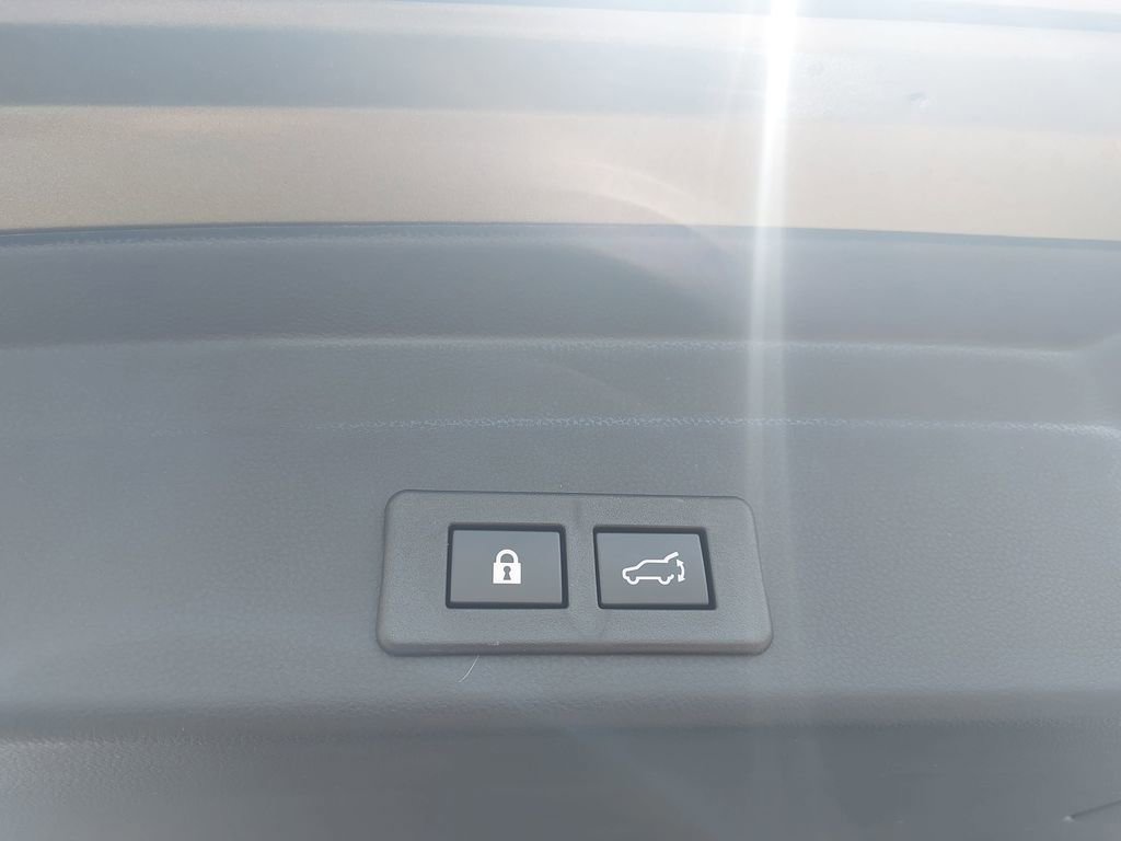 New 2026 Subaru Ascent Limited AWD/4WD image 34