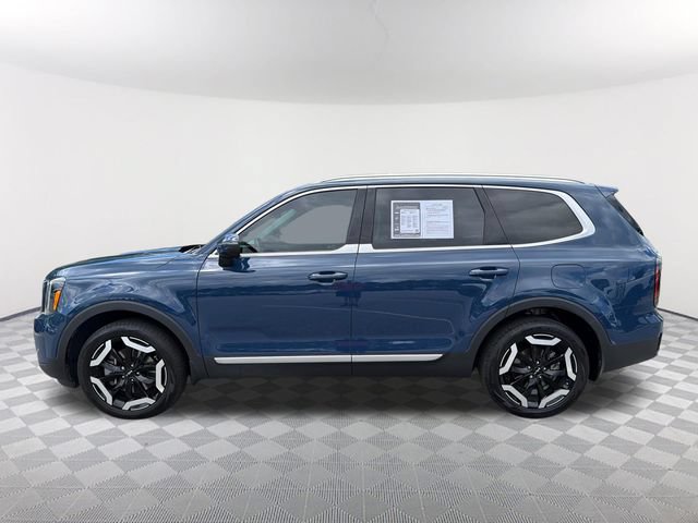 Used 2025 Kia Telluride EX w/ EX Captain's Chair Package FWD image 8
