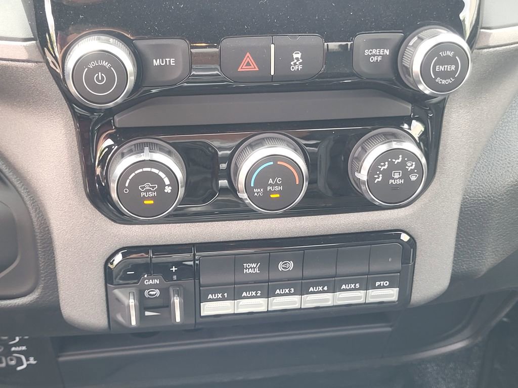 New 2026 RAM 5500 Tradesman image 18