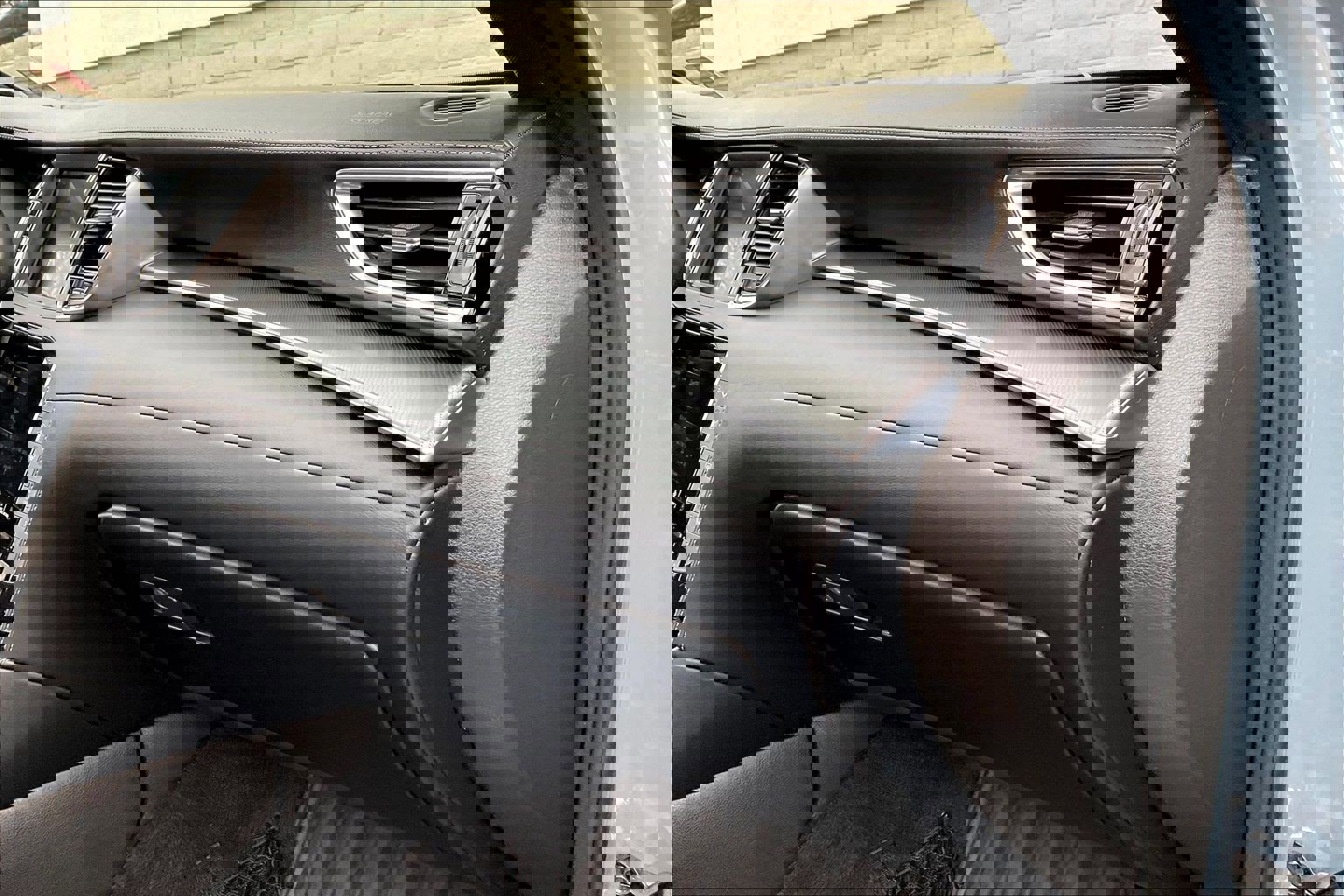 Used 2022 INFINITI QX55 Luxe w/ Cargo Package image 16