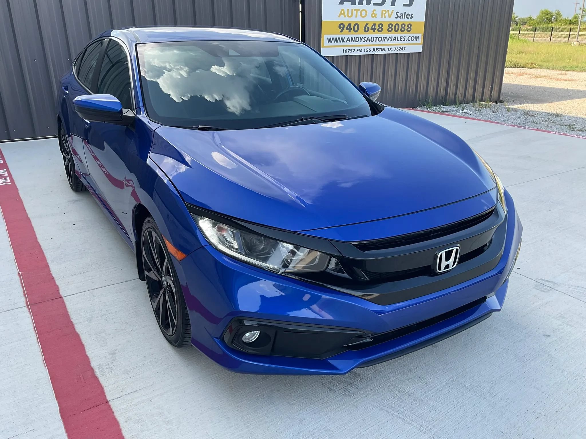 Used 2021 Honda Civic Sport image 3