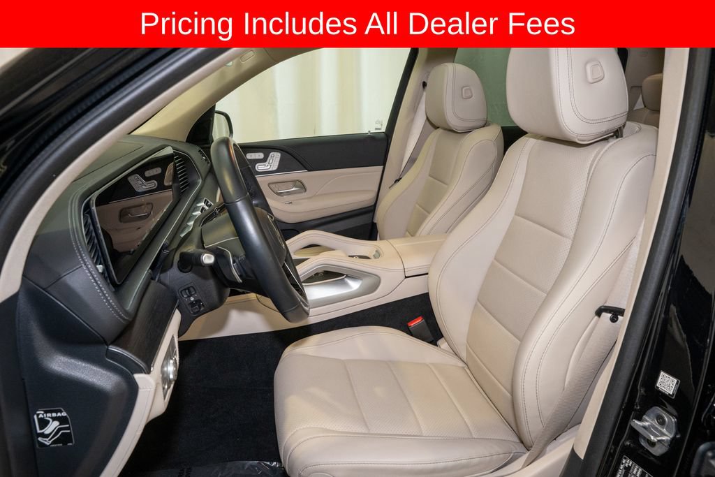 Used 2025 Mercedes-Benz GLS 450 4MATIC image 15