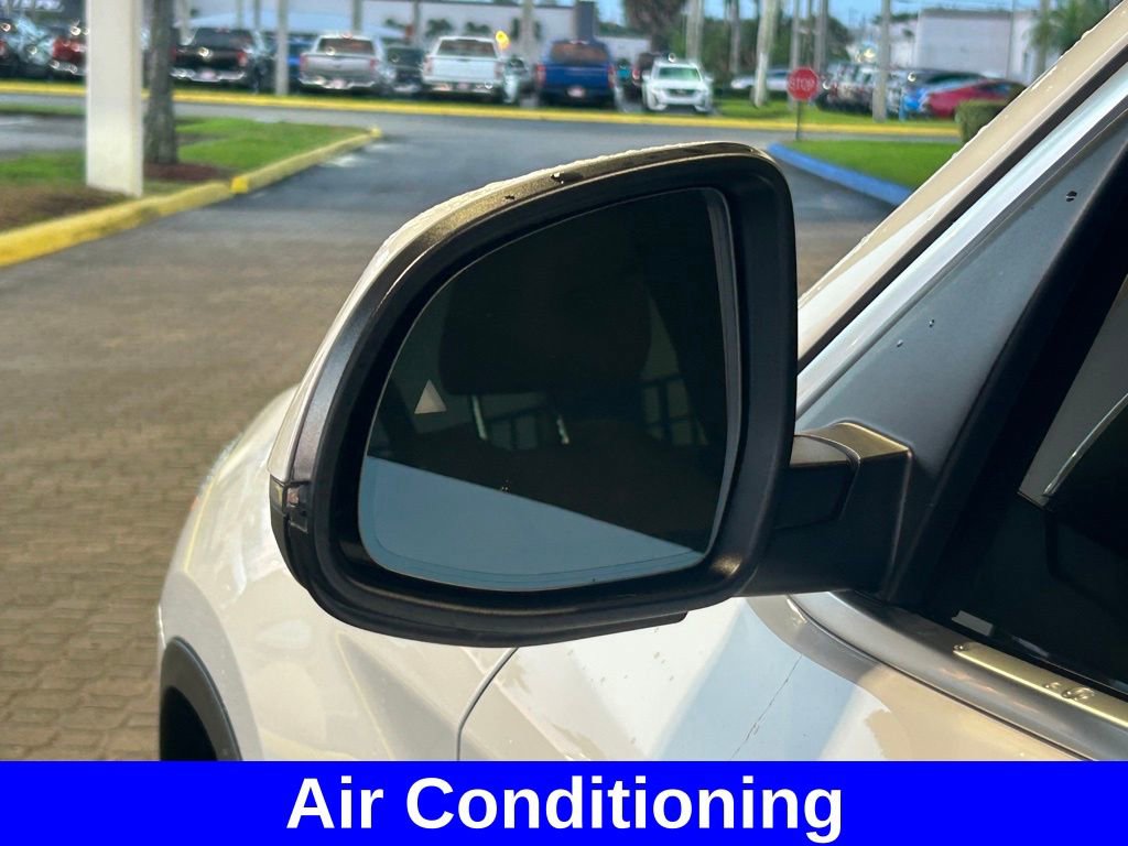 Used 2024 BMW X3 sDrive30i w/ Convenience Package image 17