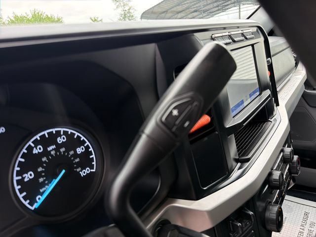 Used 2023 Ford F350 XLT w/ 360-Degree Camera Package AWD/4WD image 23