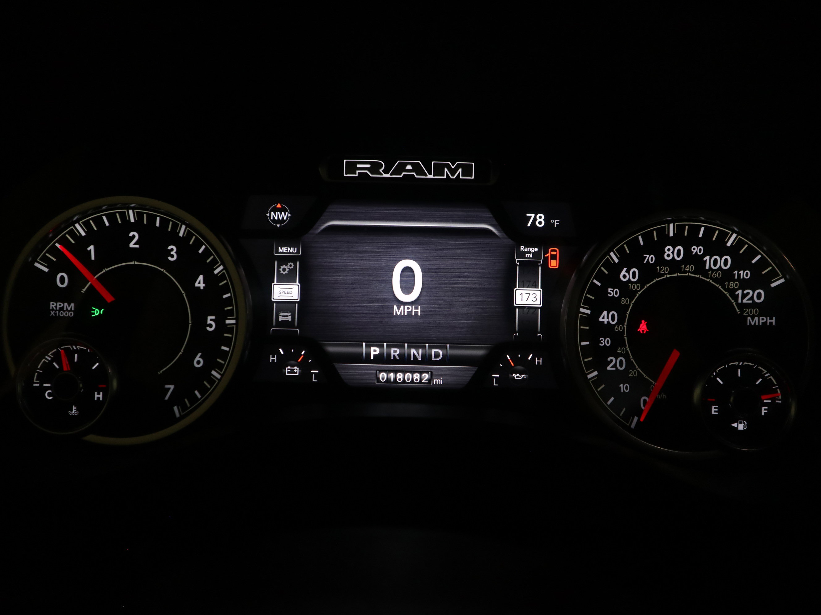 Used 2023 RAM 1500 Laramie AWD/4WD image 18