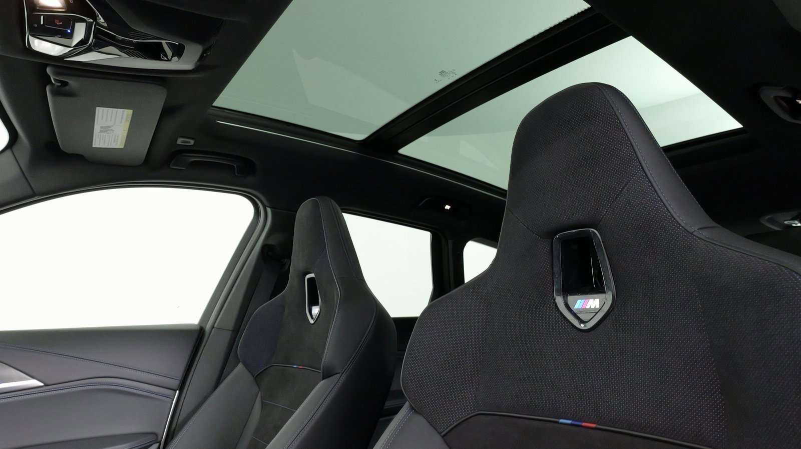 Used 2024 BMW X1 M35i w/ Premium Package image 39