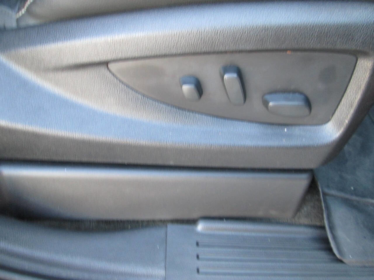 Used 2018 Chevrolet Silverado 1500 LTZ w/ Texas Edition image 60