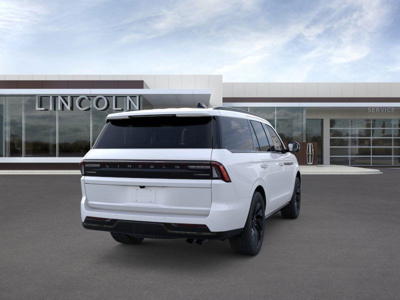 New 2026 Lincoln Navigator Reserve w/ Jet Appearance Package image 8
