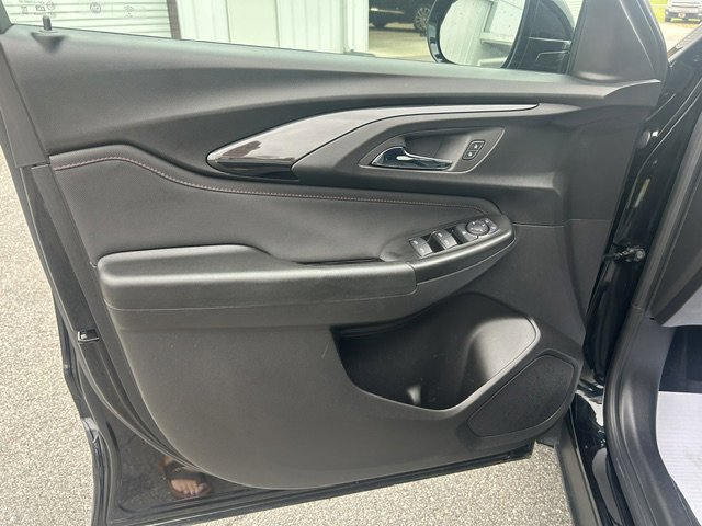 Used 2022 Chevrolet TrailBlazer RS FWD image 14