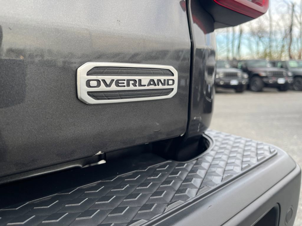 Used 2021 Jeep Gladiator Overland w/ Popular Equipment Package image 16