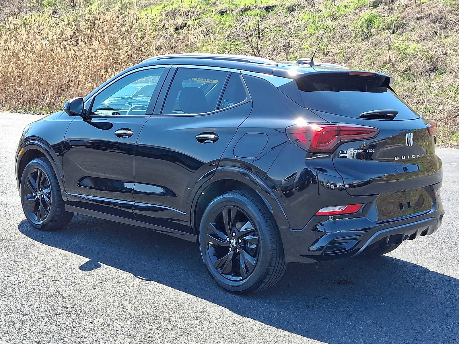 Used 2026 Buick Encore GX Sport Touring w/ Advanced Technology Package image 4