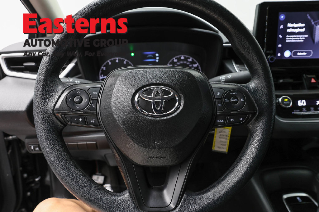 Used 2024 Toyota Corolla LE FWD image 11