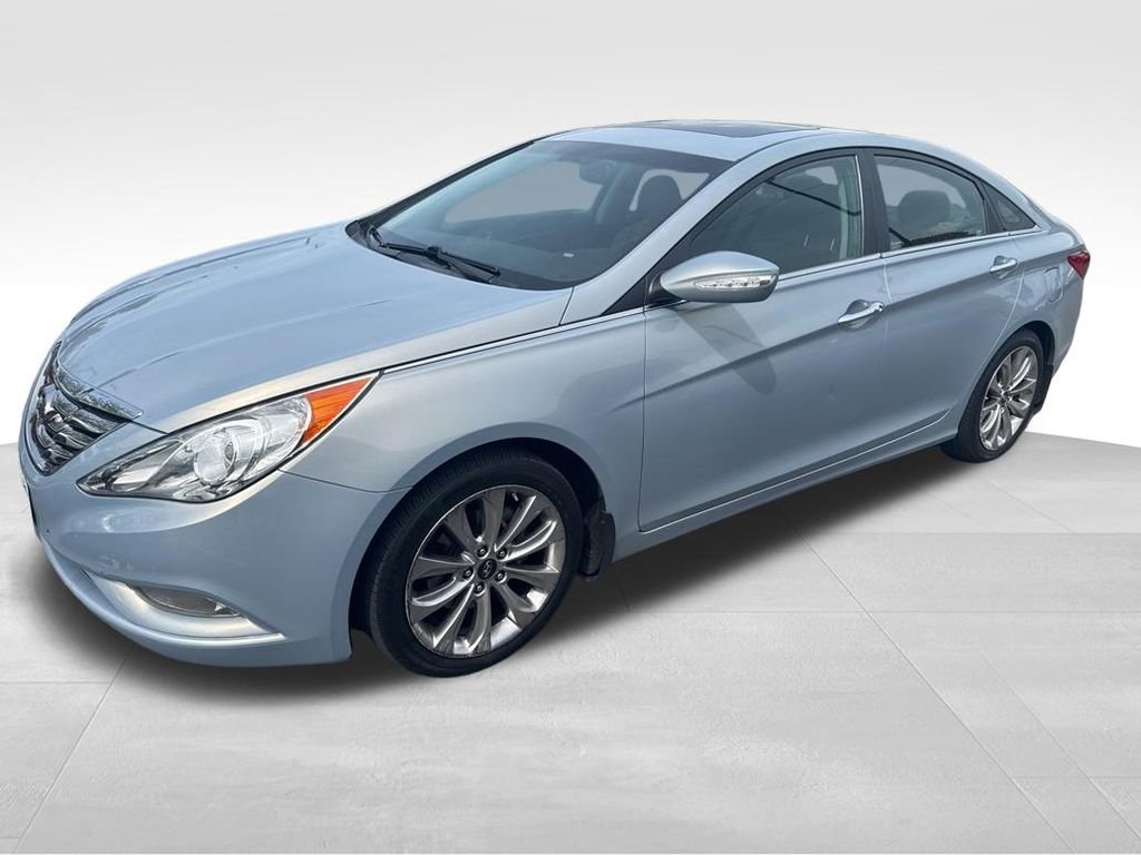 Used 2011 Hyundai Sonata Limited w/ Navigation Pkg 5 FWD image 6