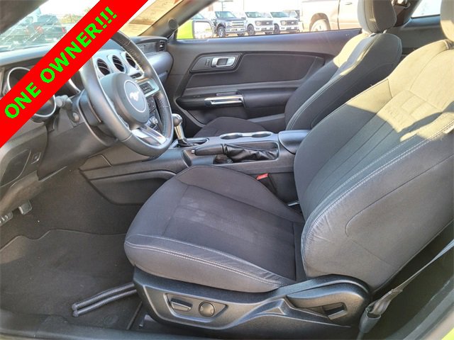 Used 2020 Ford Mustang GT image 4