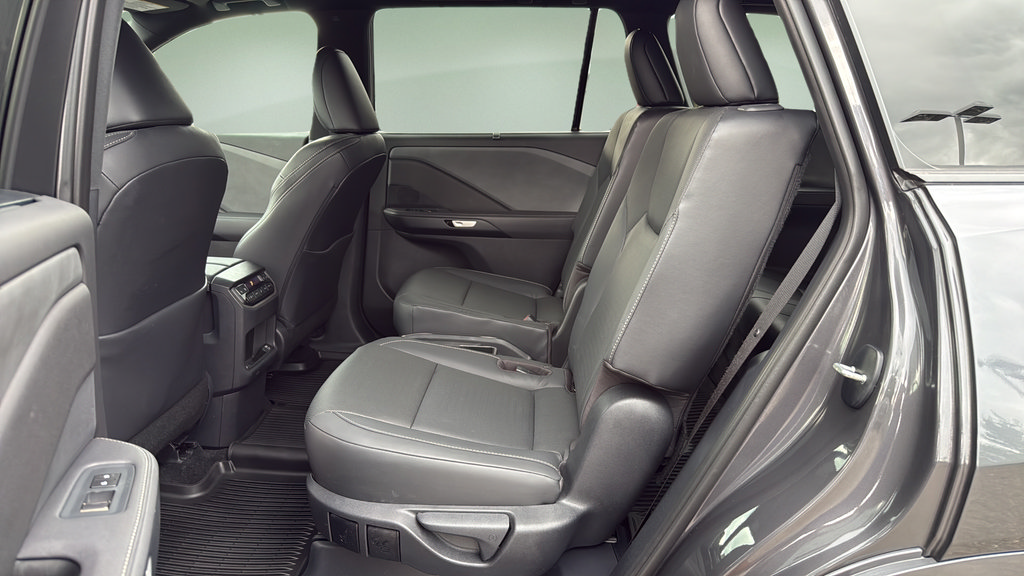 Used 2025 Lexus TX 350 AWD w/ Technology Package image 16