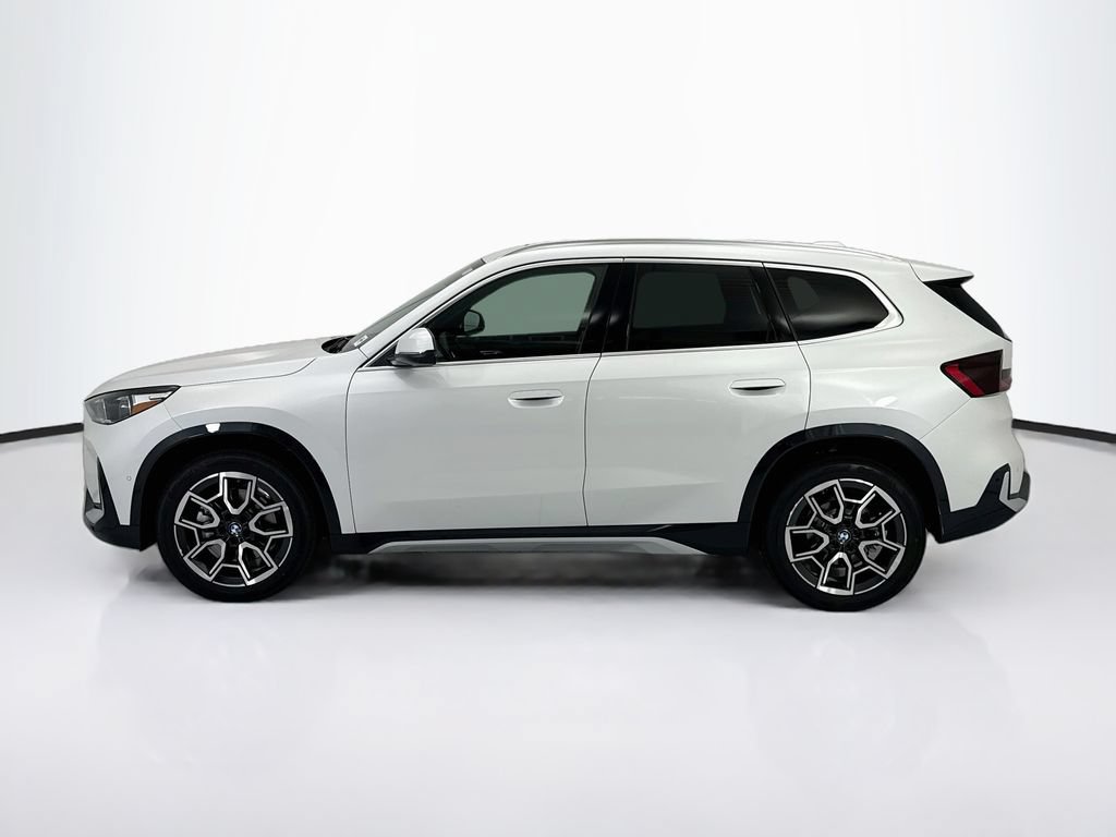 New 2026 BMW X1 xDrive28i w/ Technology Package AWD/4WD image 8