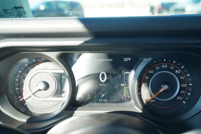 New 2026 Jeep Gladiator Mojave AWD/4WD image 27