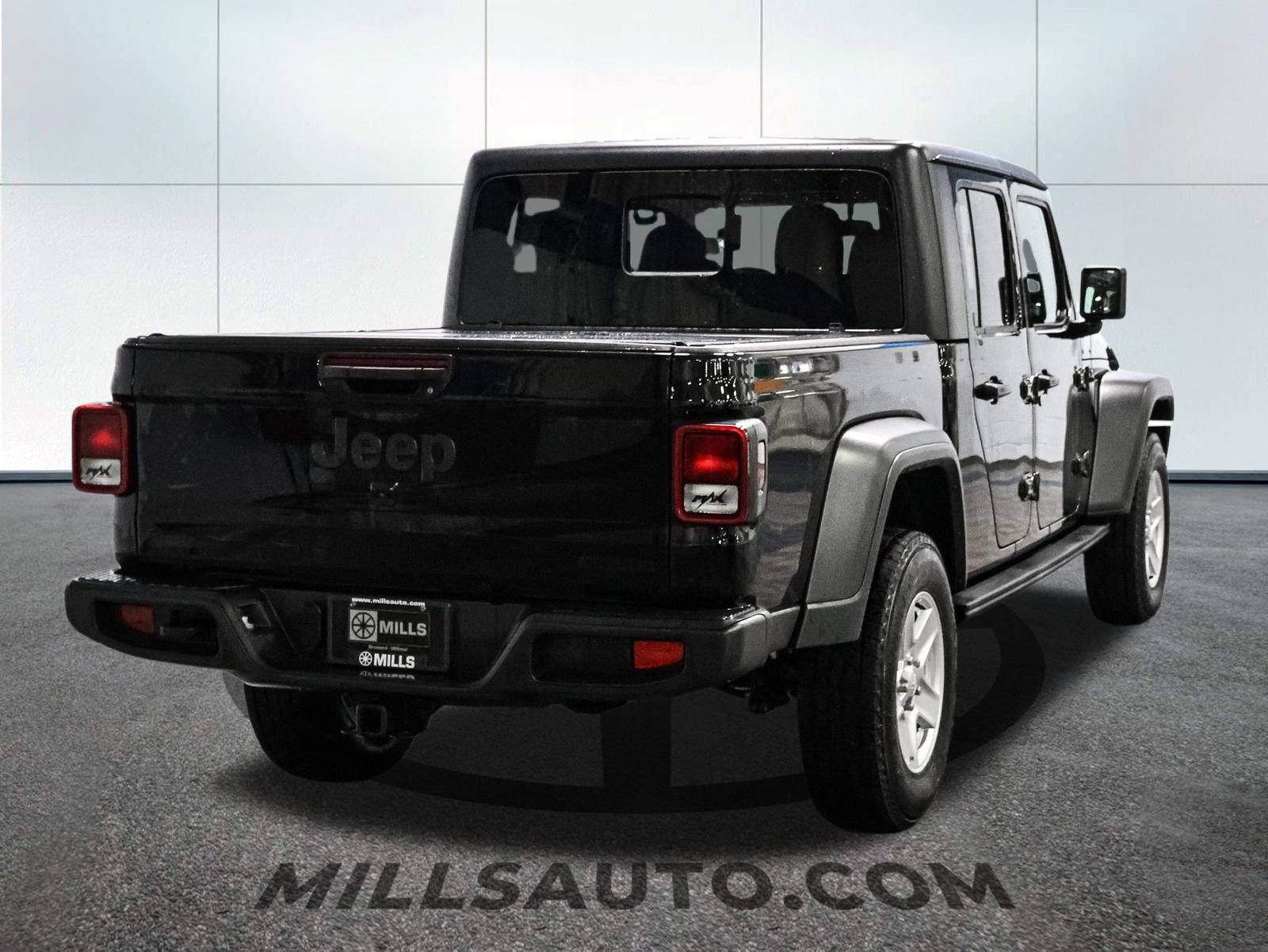 Used 2020 Jeep Gladiator Sport w/ Quick Order Package 24S image 7