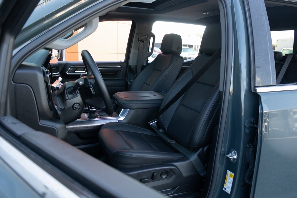 Used 2025 Chevrolet Silverado 1500 LTZ w/ LTZ Premium Package image 20