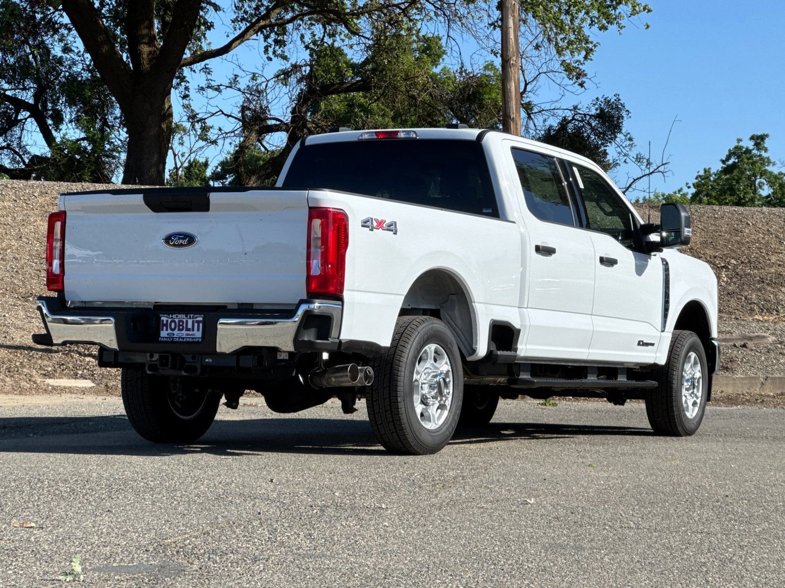 New 2026 Ford F350 XLT AWD/4WD image 3