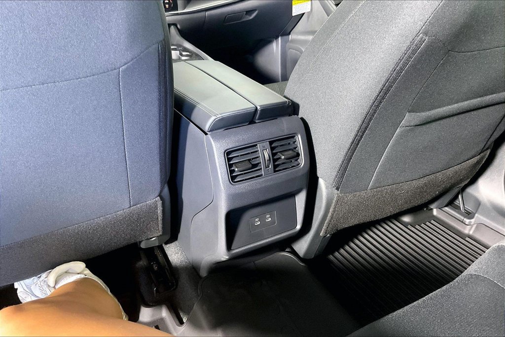 New 2026 Nissan Rogue SV FWD image 28